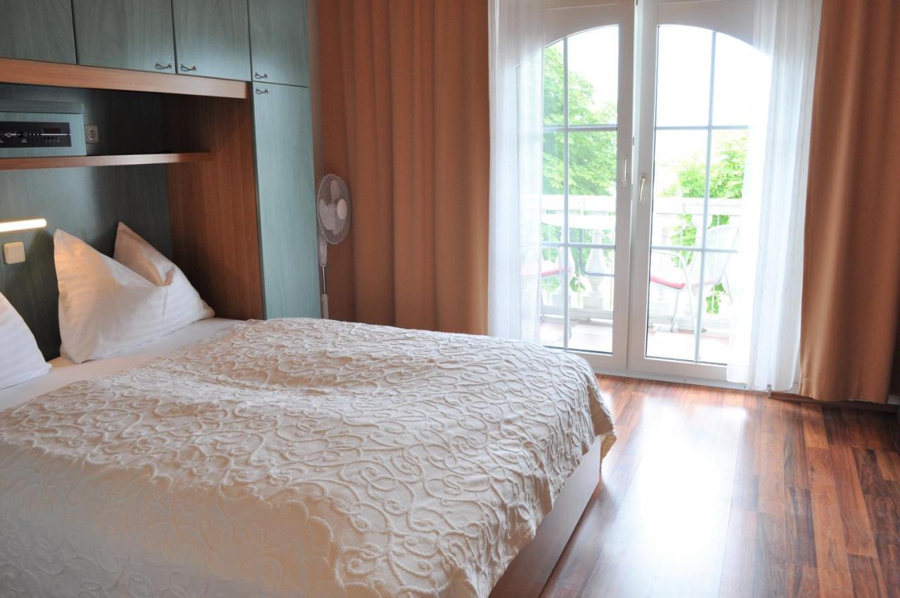 Seehotel Herlinde Podersdorf am See Dış mekan fotoğraf