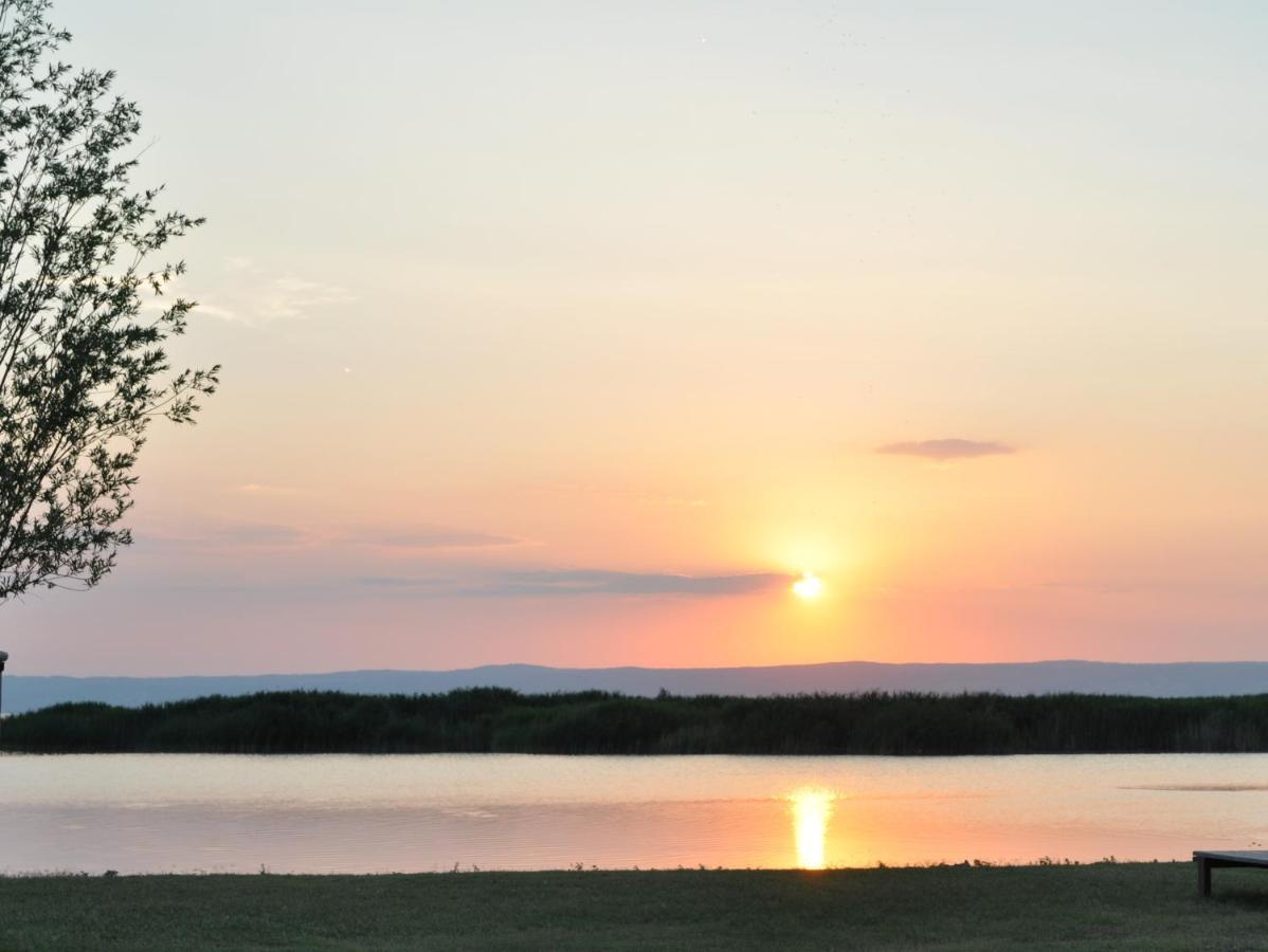 Seehotel Herlinde Podersdorf am See Dış mekan fotoğraf