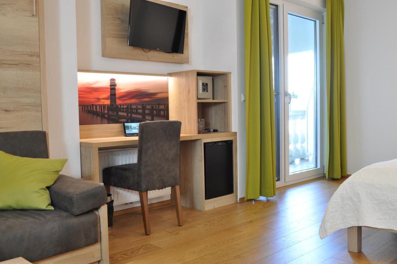 Seehotel Herlinde Podersdorf am See Dış mekan fotoğraf