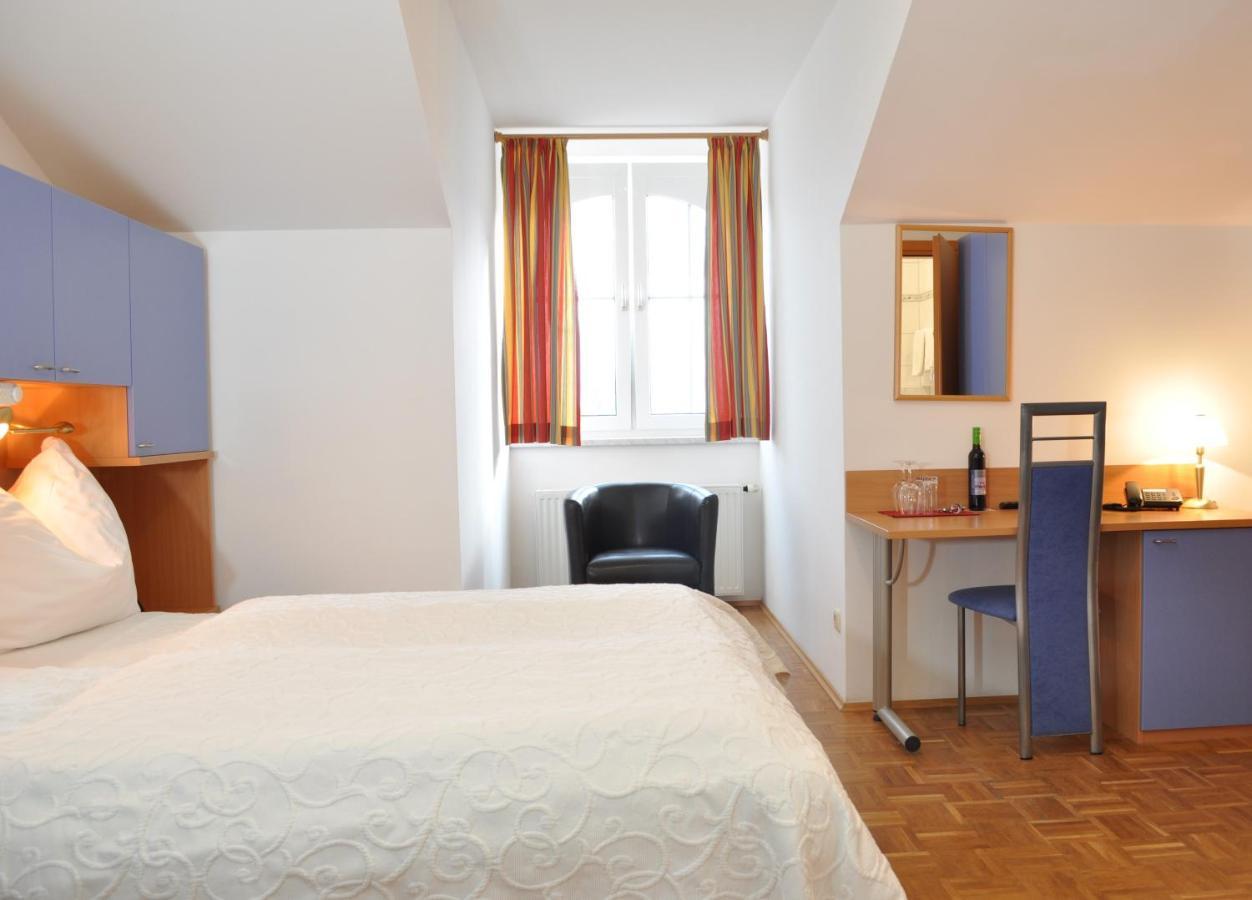 Seehotel Herlinde Podersdorf am See Dış mekan fotoğraf