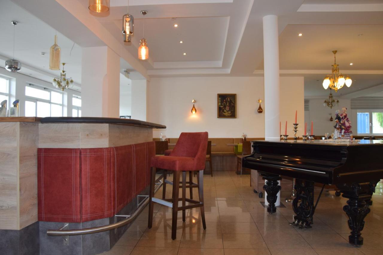 Seehotel Herlinde Podersdorf am See Dış mekan fotoğraf